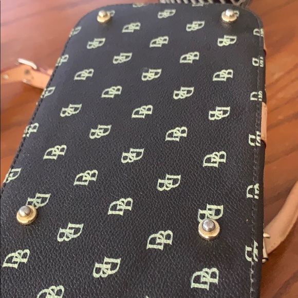 Dooney and Bourque purse - Picture 3 of 4